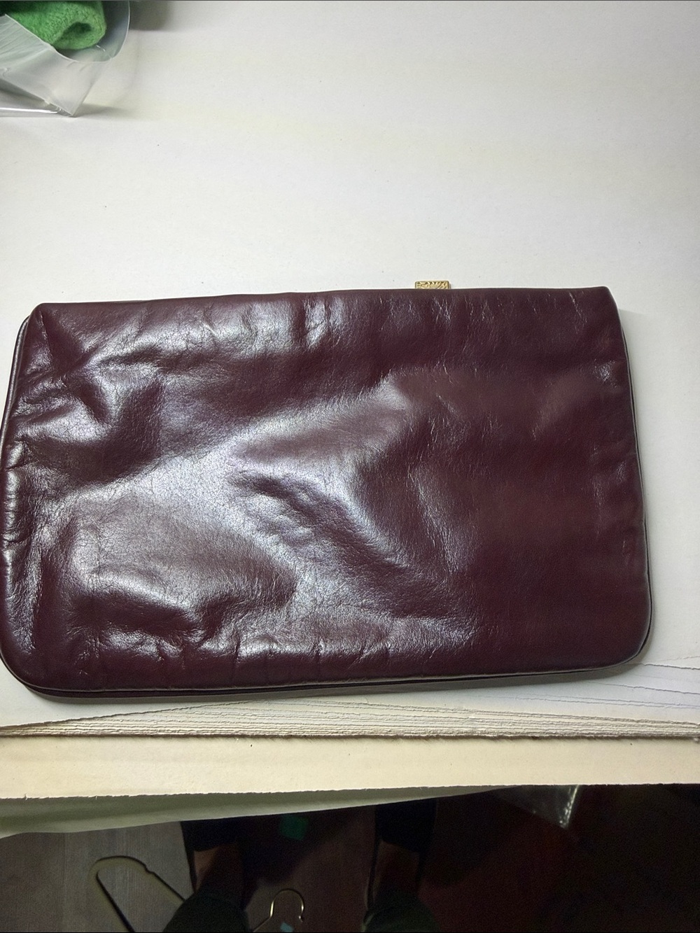 Vintage Anne‎ Klein Burgundy Leather Zip Clutch with Gold Accent - Picture 5 of 5